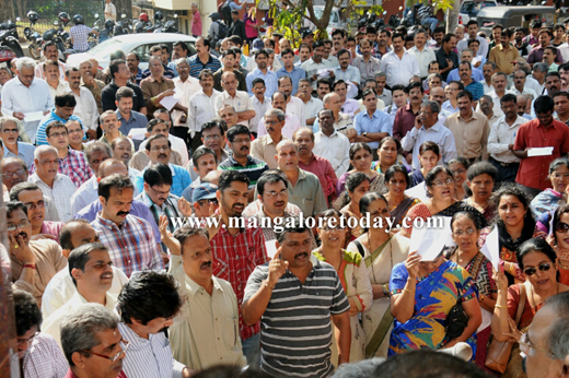 bank protest13dec18 3